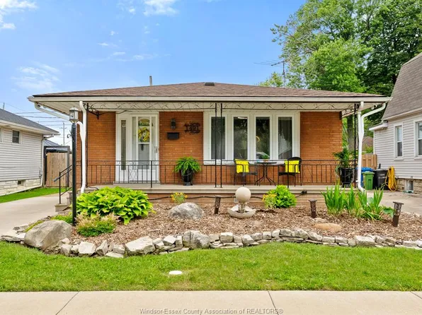 1491 Ellrose Ave, Windsor, ON N8Y 3X4