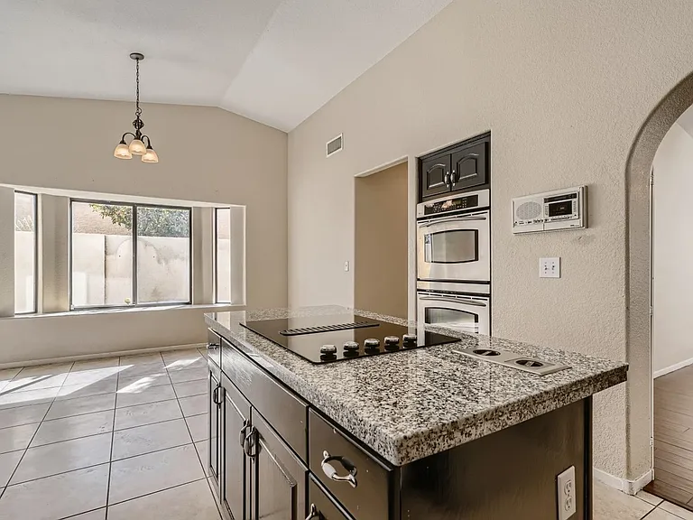 2224 Bear Valley St — Photo 26