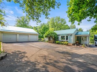 447 Walworth Penfield Rd, Macedon, NY 14502