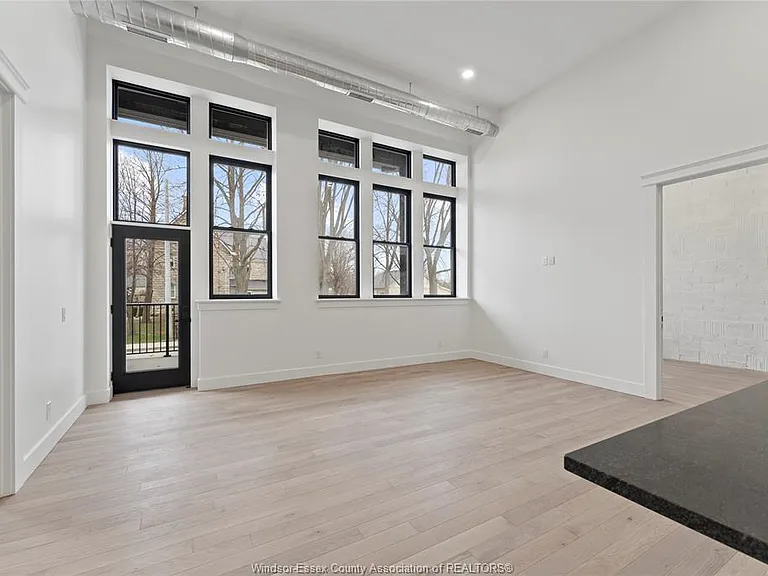 247 Brock St #204 — Photo 16