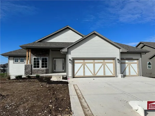 23822 W 59th St, Shawnee, KS 66226