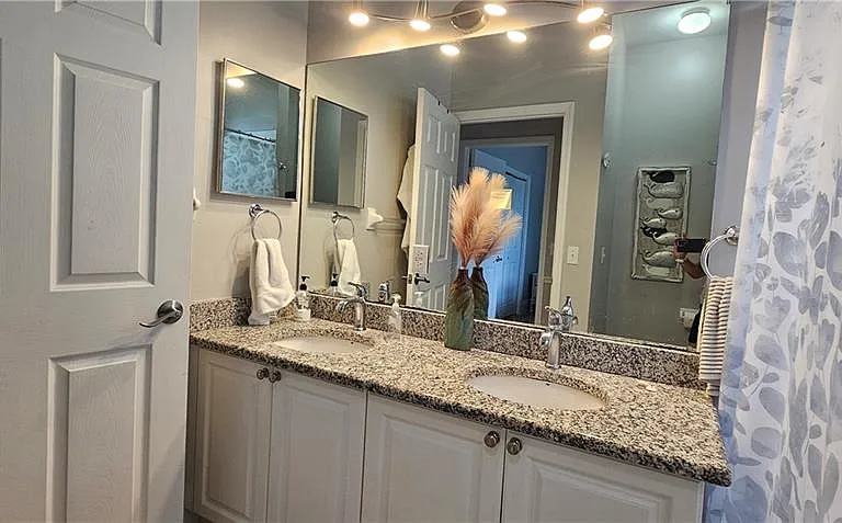 520 Crossfield Cir — Photo 23