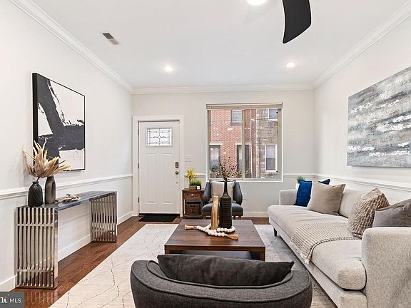 5th image of 827 Leland St