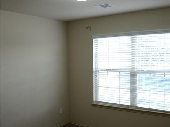 5th image of 3719 Indigo Forest St