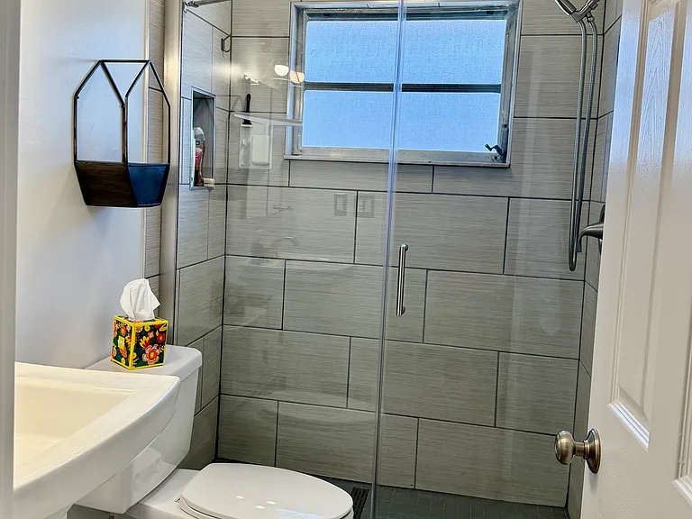 Second Full bath.