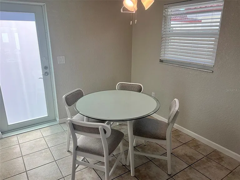 6154 Midnight Pass Rd #B03 — Photo 4