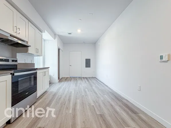 4007 W Martin Luther King Jr Blvd, Los Angeles, CA