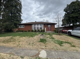 1458 Altawood Dr, Clarksville, IN