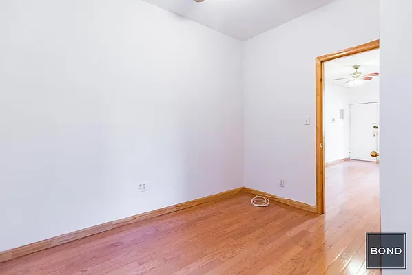 Rented by Bond New York | media 17