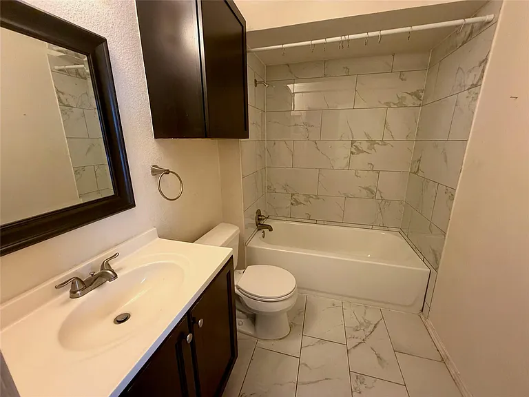 6910 Hart Ln #703 — Photo 18