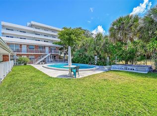 3217 NE 11th St APT 10, Pompano Beach, FL 33062