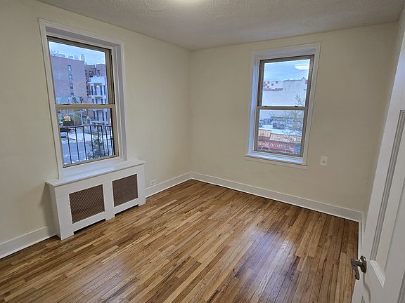 3rd image of 43-10 48th Ave #3K