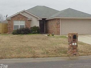 12 Bartlett Ln, Ward, AR 72176