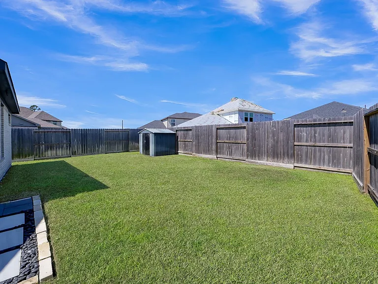 1123 Five T Ln — Photo 38