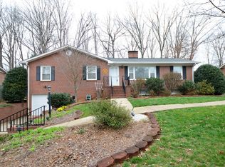 2675 Weymoth Rd, Winston Salem, NC 27103