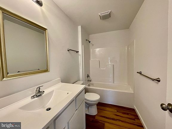 5th image of 195 White Violet Way