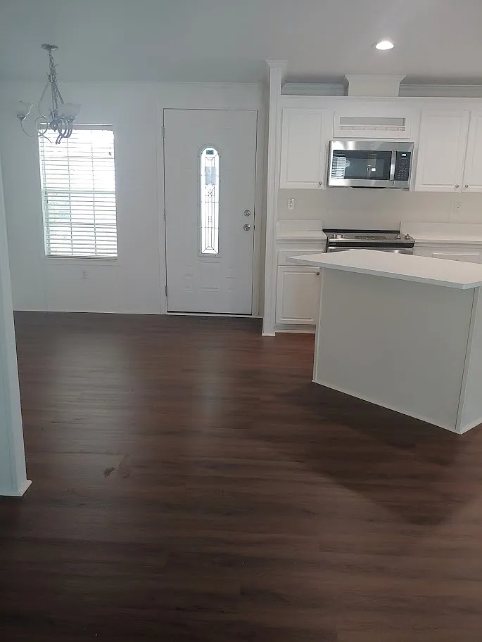 2 bed, 1008 sqft, $1,200 — Photo 3