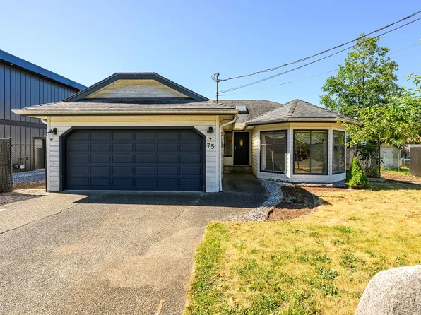75 Washington Dr, Campbell River, BC V9W 5M3