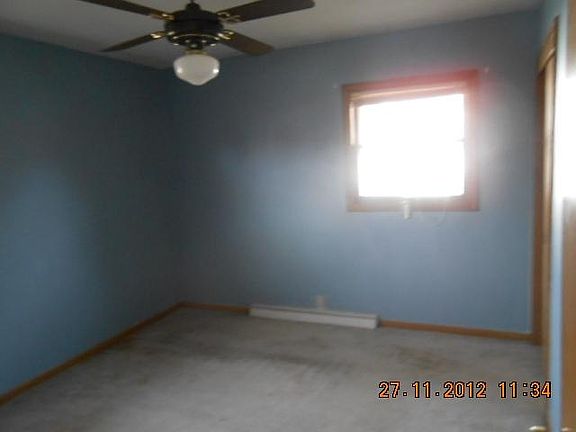 4th image of 1914 Peterson Ave