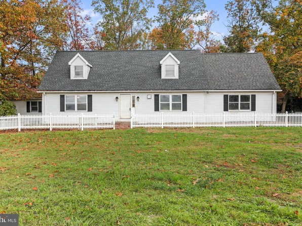 3375 Buchanan Trl W #W, Greencastle, PA 17225