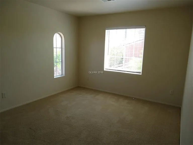 2307 Summer Home St — Photo 22