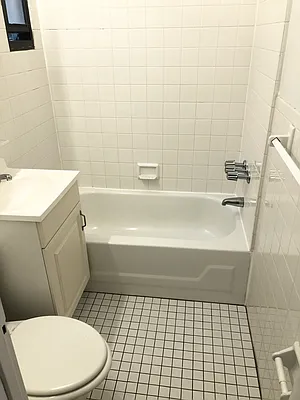 Rented by Bond New York | media 14