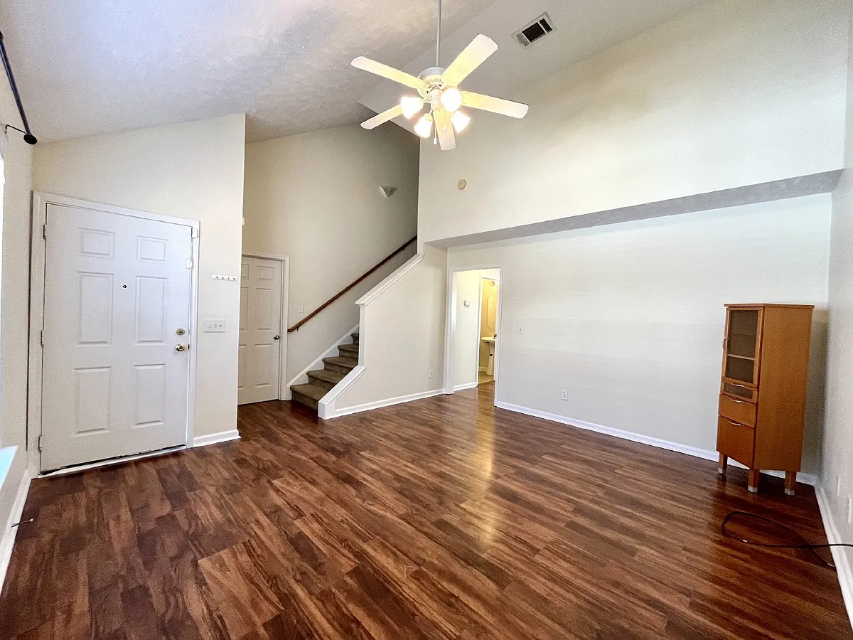 Building Photo - 4053 George Buchanan Dr