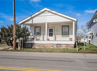 8399 Telegraph Rd, Gasport, NY 14067