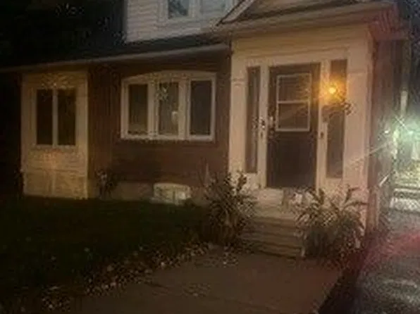 88 King St W, Caledon, ON L7E 1A2