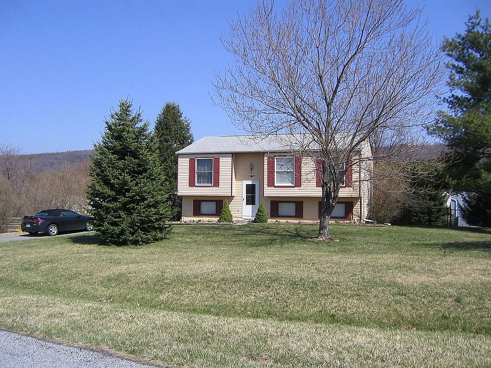 2nd image of 7201 Jasper Ct