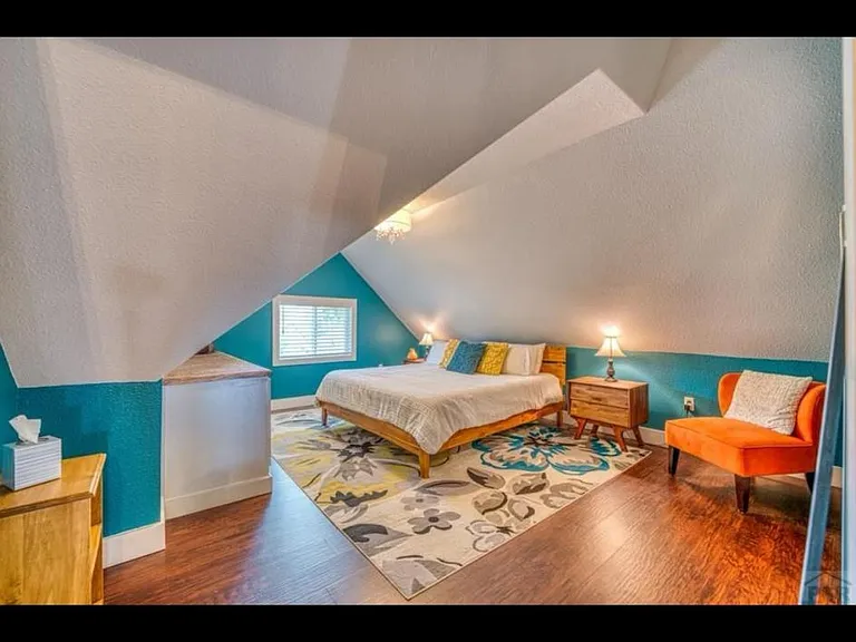 731 Greenwood Ave — Photo 9