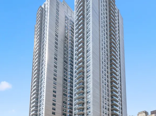 400 East 56th Street 3D image 17 of 17