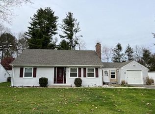 20 Briarcliff St, Springfield, MA 01128