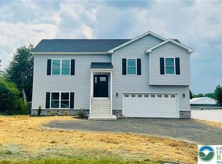 2827 Willow St N, Coplay, PA 18037