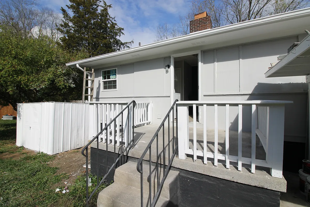 Building Photo - 103 Underwood Rd