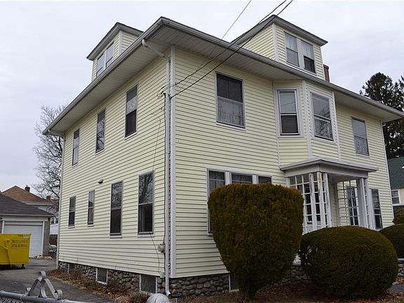 3rd image of 108 Anthony St