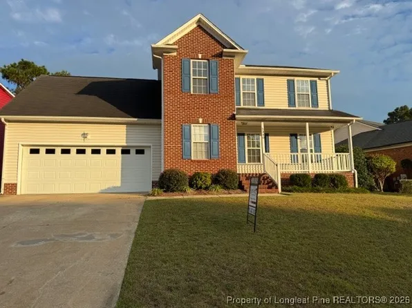 5340 Miranda Dr, Hope Mills, NC 28348