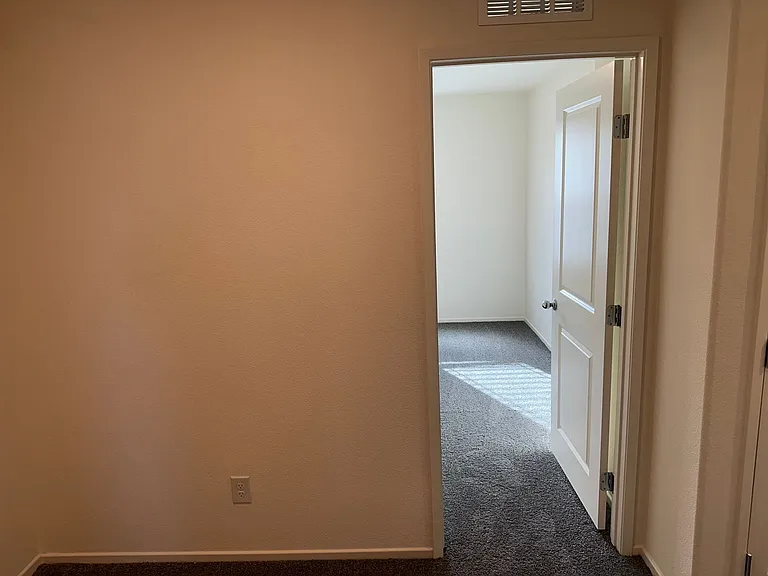 1902 Omaggio Vista St — Photo 28