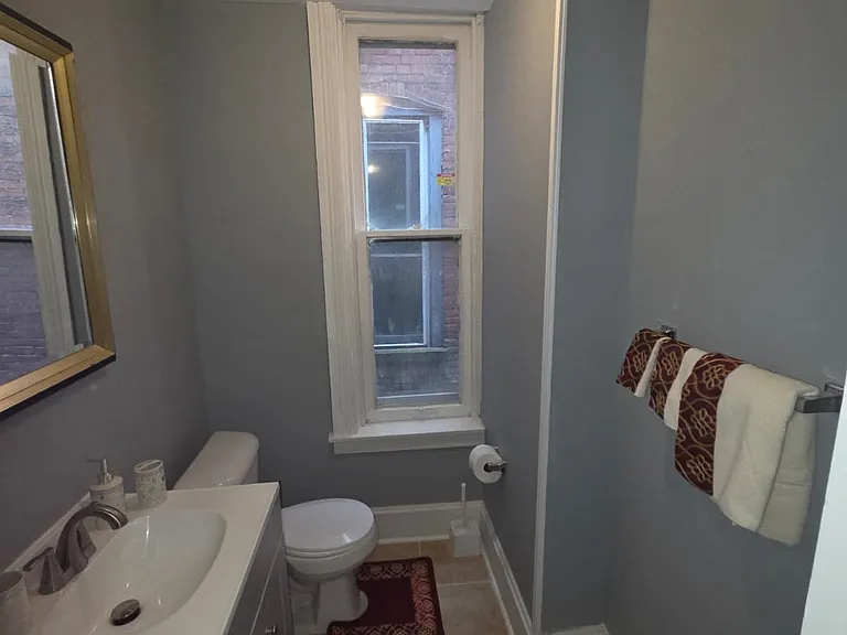 630 1/2 Radnor St — Photo 4