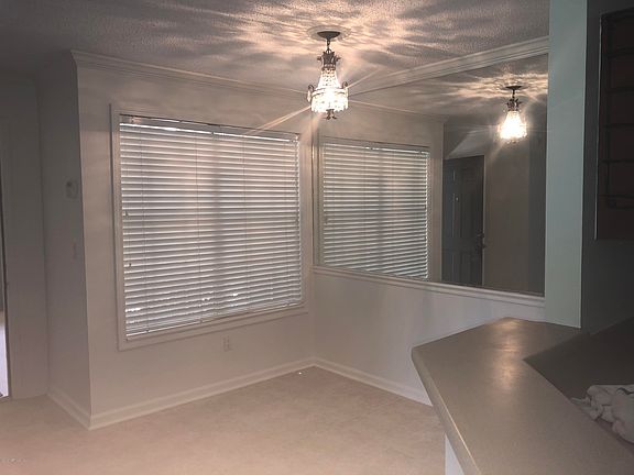 2nd image of 100 Ironwood Dr Unit 116