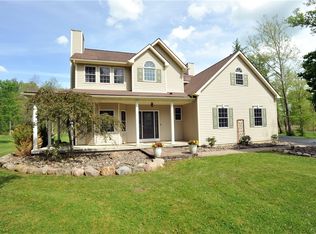 90 Davenport Rd, Big Flats, NY 14814