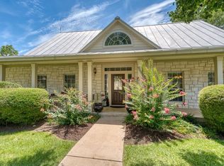 337 Colonial St, Meadowlakes, TX 78654