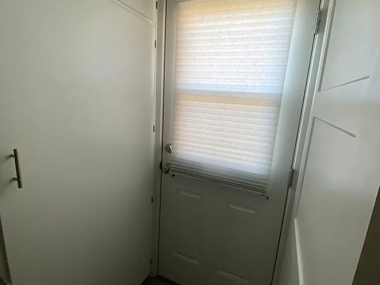 432 Washington St — Photo 16