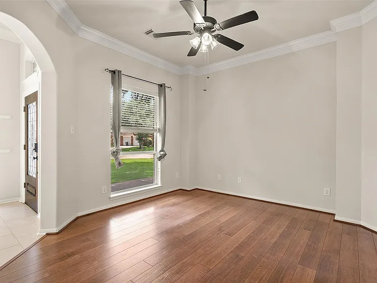 6418 Parkriver Xing — Photo 8