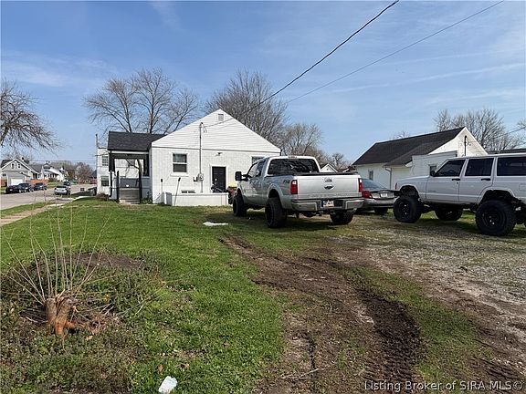 5th image of 601 Jackson Street