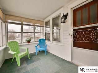 2935 Dupont St, Omaha, NE 68105