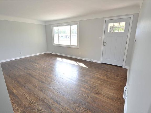 4th image of 4636 Driftwood Ln