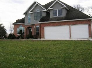 1480 Cedar St, Hamilton, IL 62341