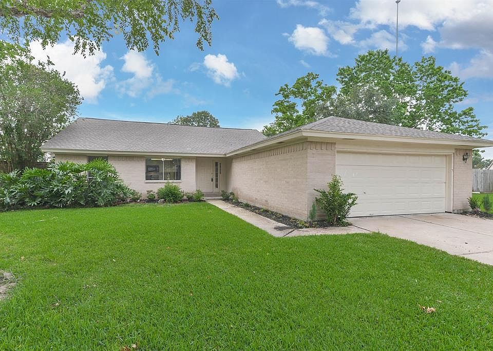 1st image of 17003 Quail Bend Dr