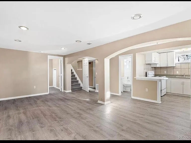 804 Xavier St #B — Photo 3